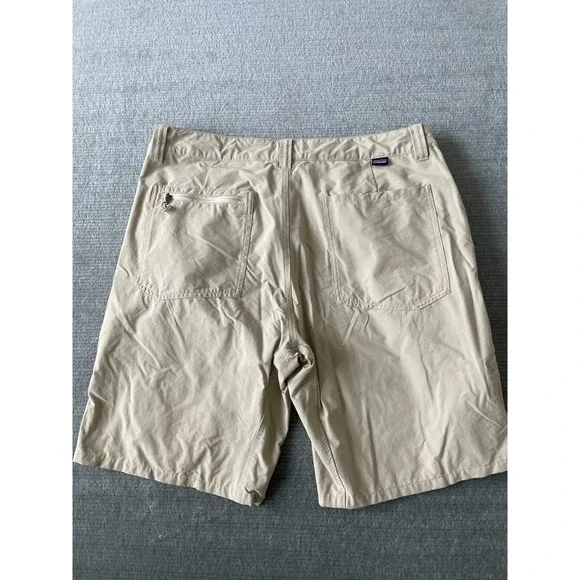 Patagonia Quandry Shorts Mens 36 Khaki 10" Inseam Hiking Lightweight Casual - Picture 3 of 10